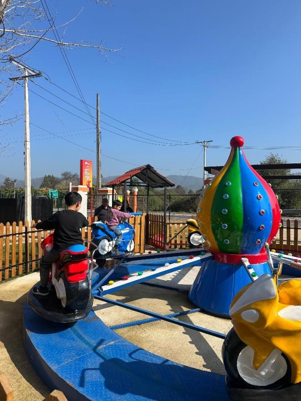 Zona infantil Moto Giro